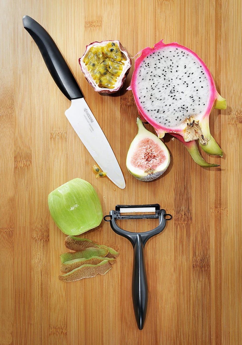 KYOCERA FK-075 WH-BK EU 7.5cm Ceramic Pairing Knife-Black Handle