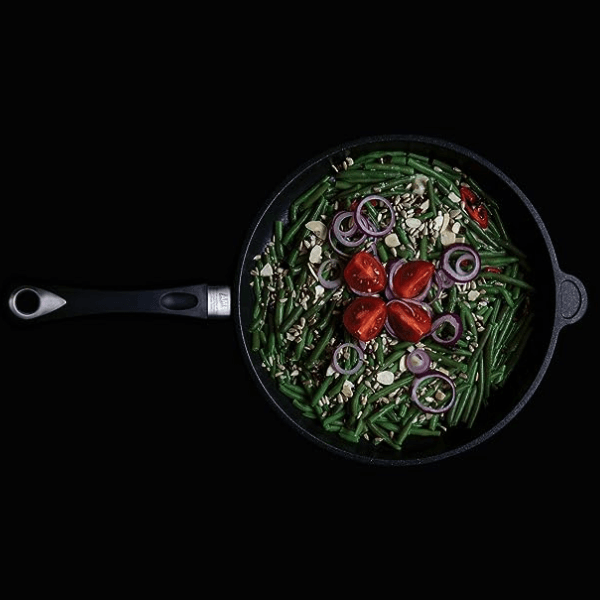 AMT Gastroguss frying pan