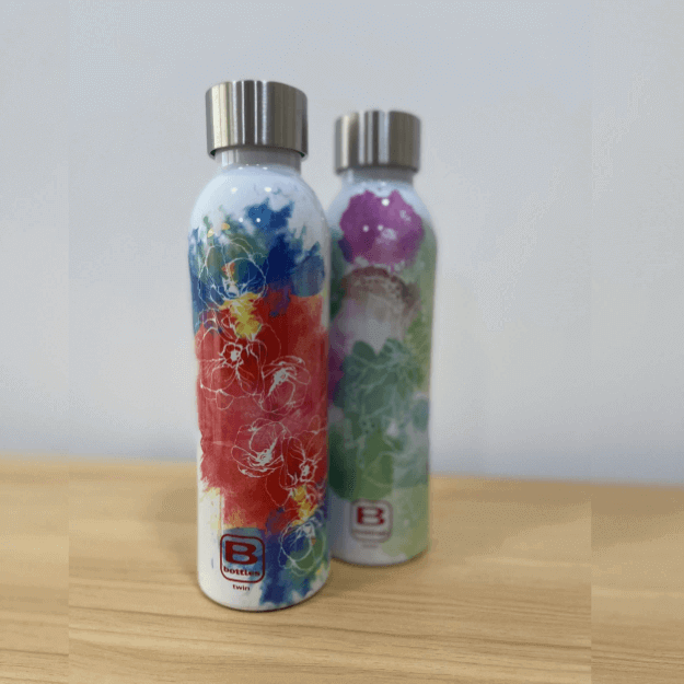Casa Bugatti Watercolor Red & Blue B Bottles Twin 500 ML