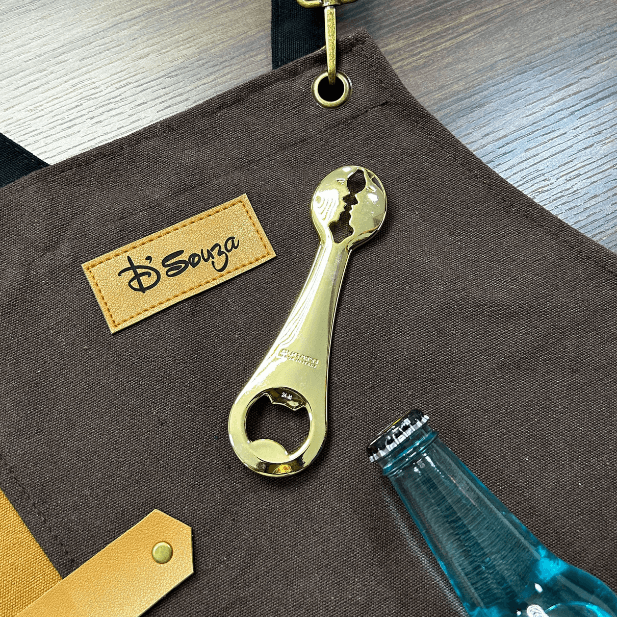 Casa Bugatti Kiss Bottle Opener – Gold (3) Casa Bugatti Kiss Bottle Opener – Gold
