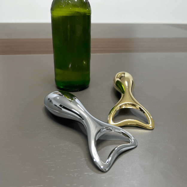 Casa Bugatti Lino Bottle Opener (9) Casa Bugatti Lino Bottle Opener- Home Accessories