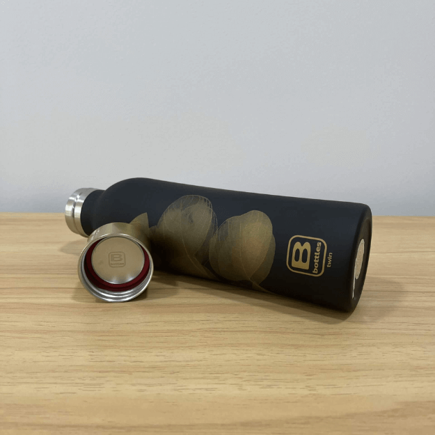 Casa Bugatti Leaves Gold B Bottles Twin 500 ML Home Accessories (1) Casa Bugatti Leaves Gold B Bottles Twin 500 ML | Home Accessories