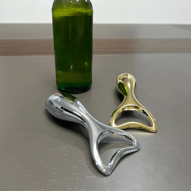 Casa Bugatti Lino Bottle Opener - Gold 13 Casa Bugatti Lino Bottle Opener - Gold